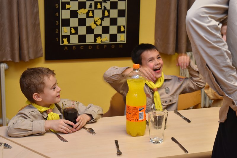2015-12-191834-jel-vn-plz.jpg