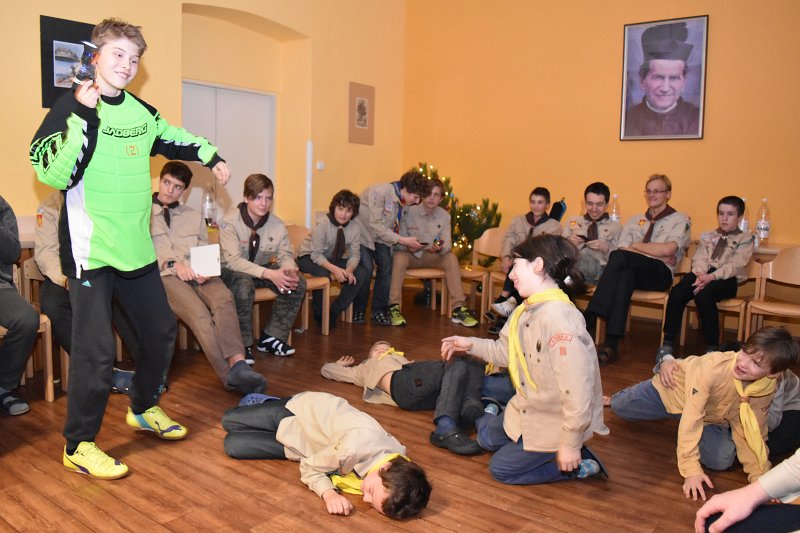 2015-12-192116-jel-vn-plz.jpg